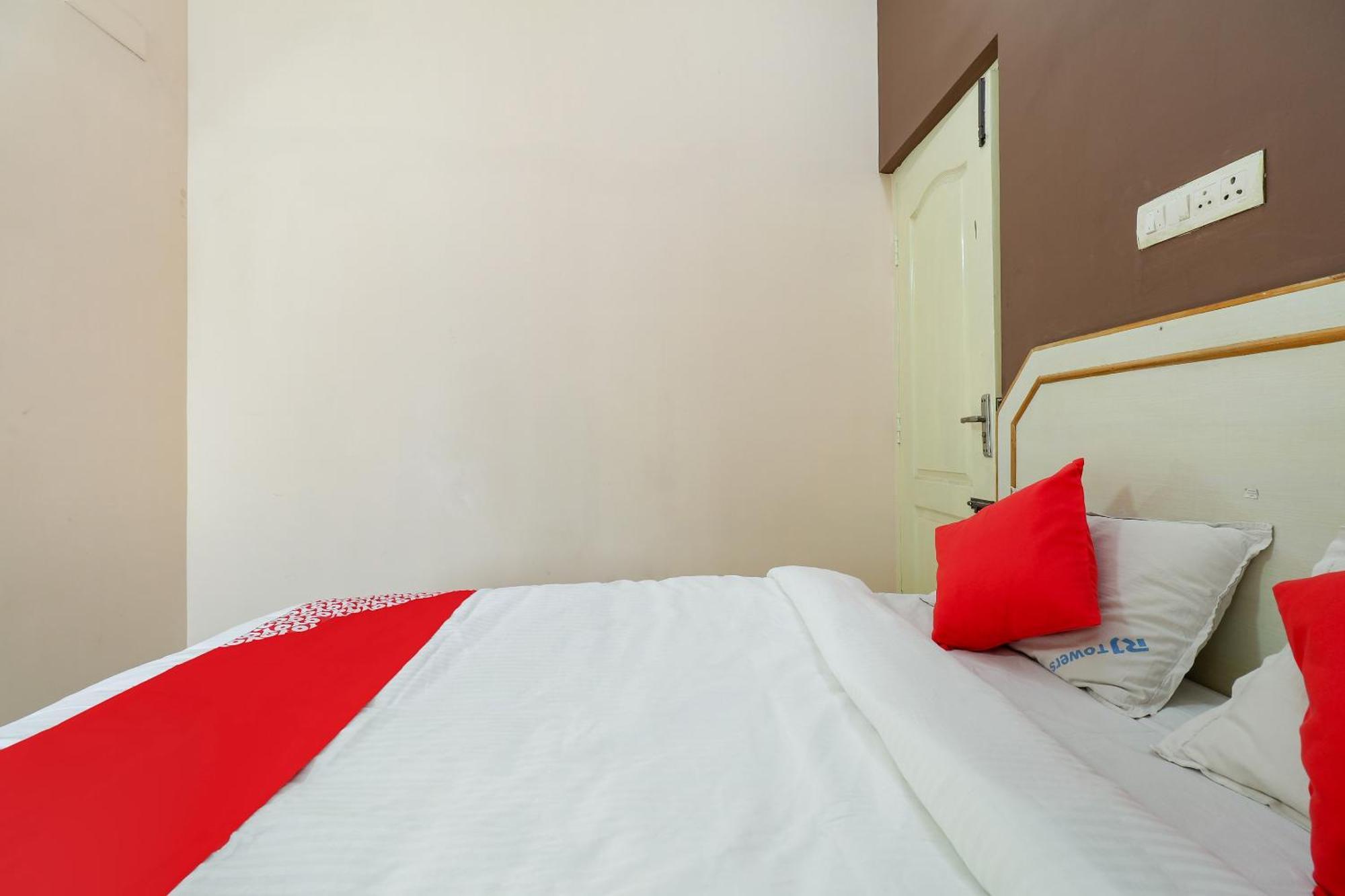 Super Hotel O Rj Tower Tallākulam Eksteriør bilde
